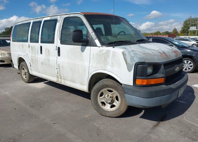 2004 CHEVROLET Express