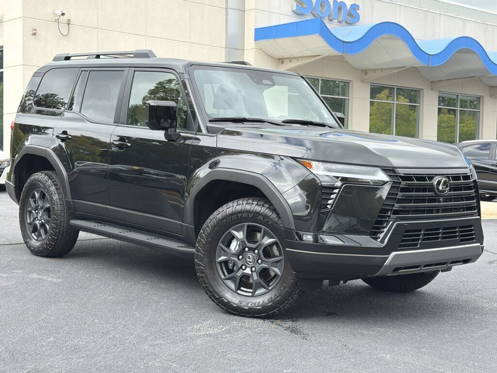 2024 LEXUS GX