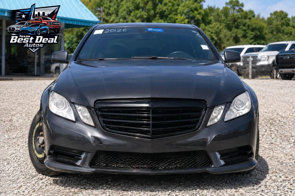 2013 MERCEDES-BENZ E-Class
