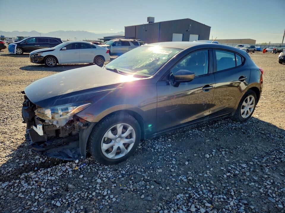 2015 MAZDA Mazda3