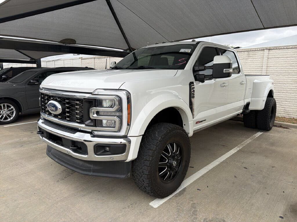 2023 FORD F-450