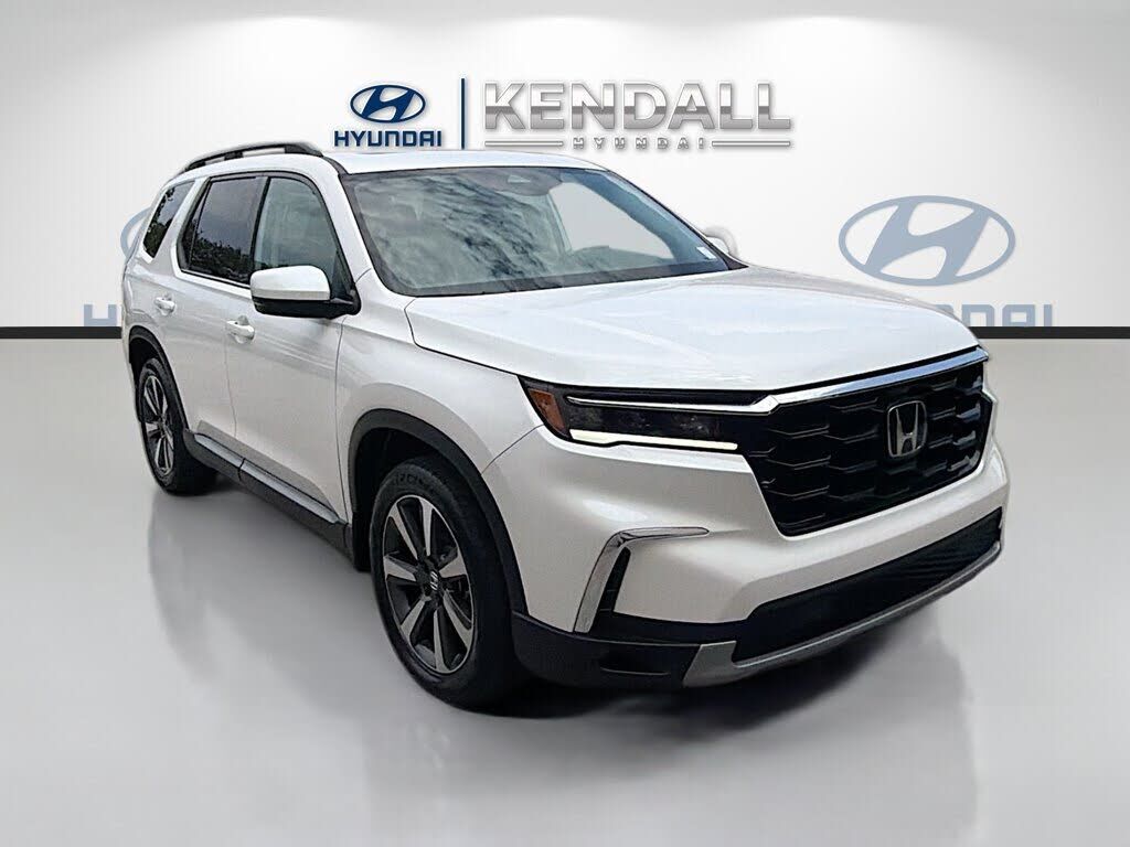 2025 HONDA Pilot