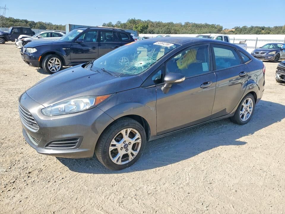 2016 FORD Fiesta