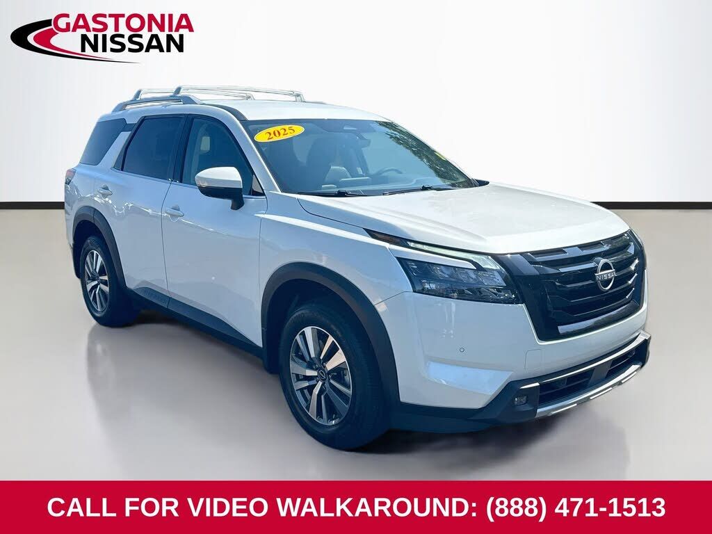 2025 NISSAN Pathfinder