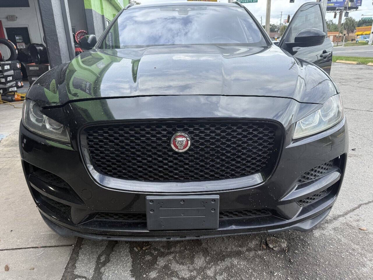 2017 JAGUAR F-Pace