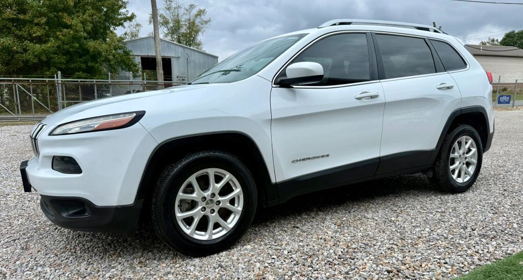2016 JEEP Cherokee