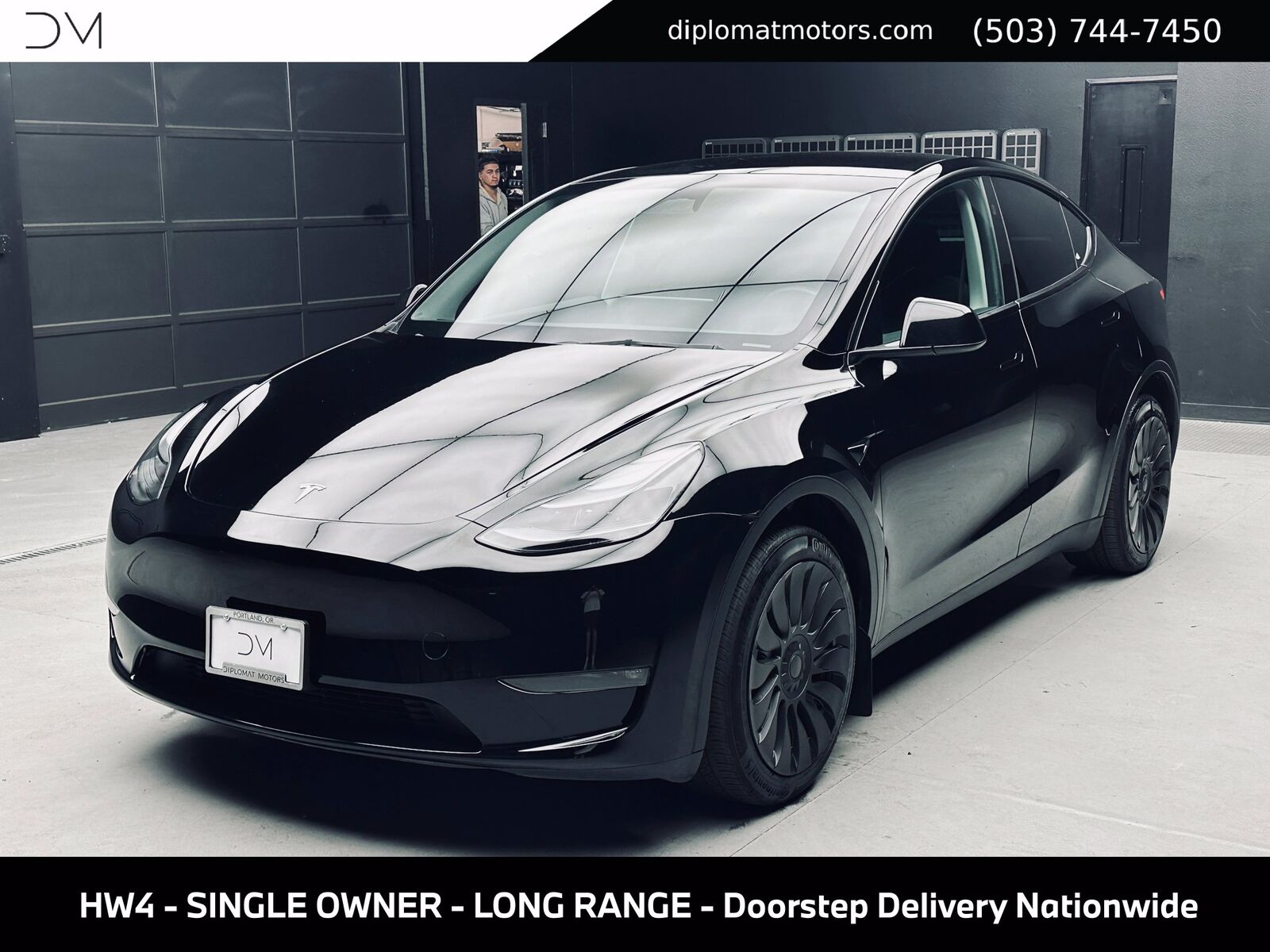 2023 TESLA Model Y