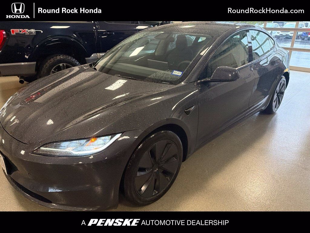 2024 TESLA Model 3