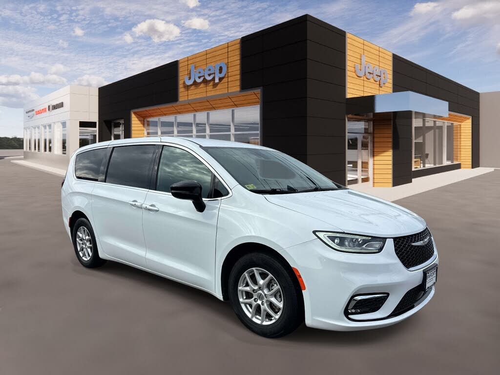 2025 CHRYSLER Pacifica