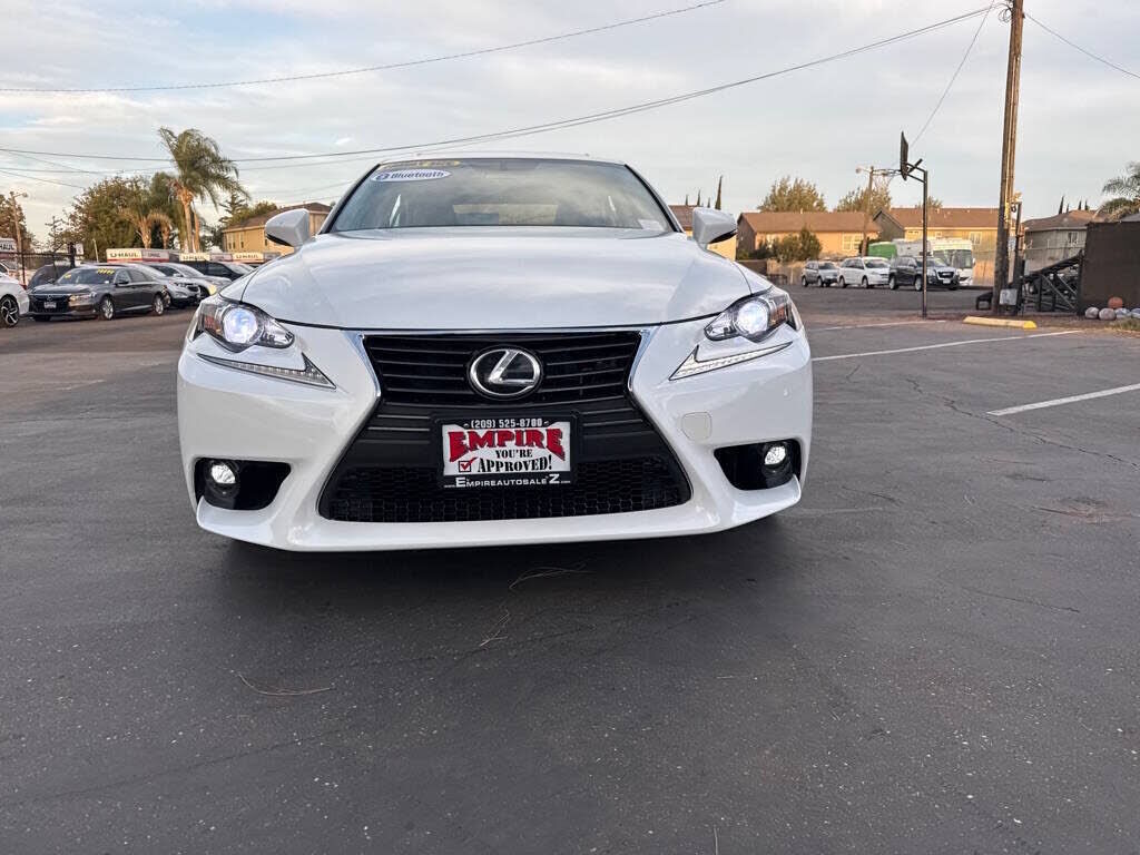 2015 LEXUS IS
