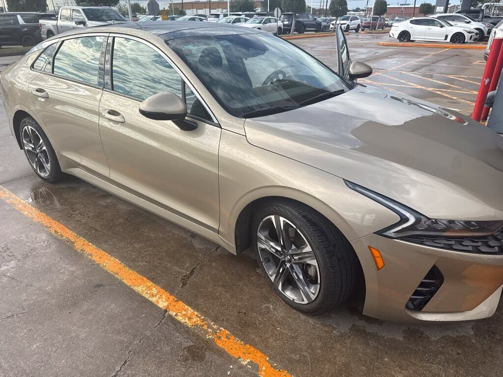 2021 KIA K5