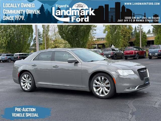 2017 CHRYSLER 300