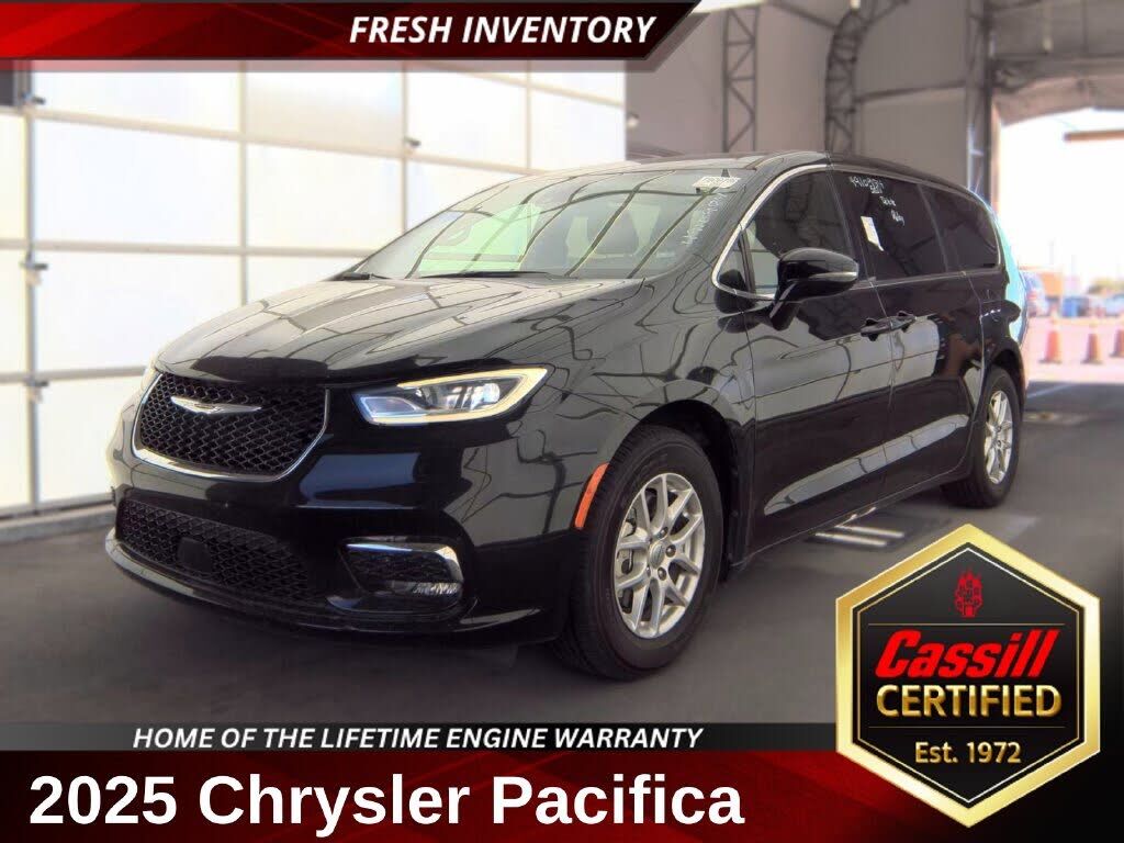 2025 CHRYSLER Pacifica