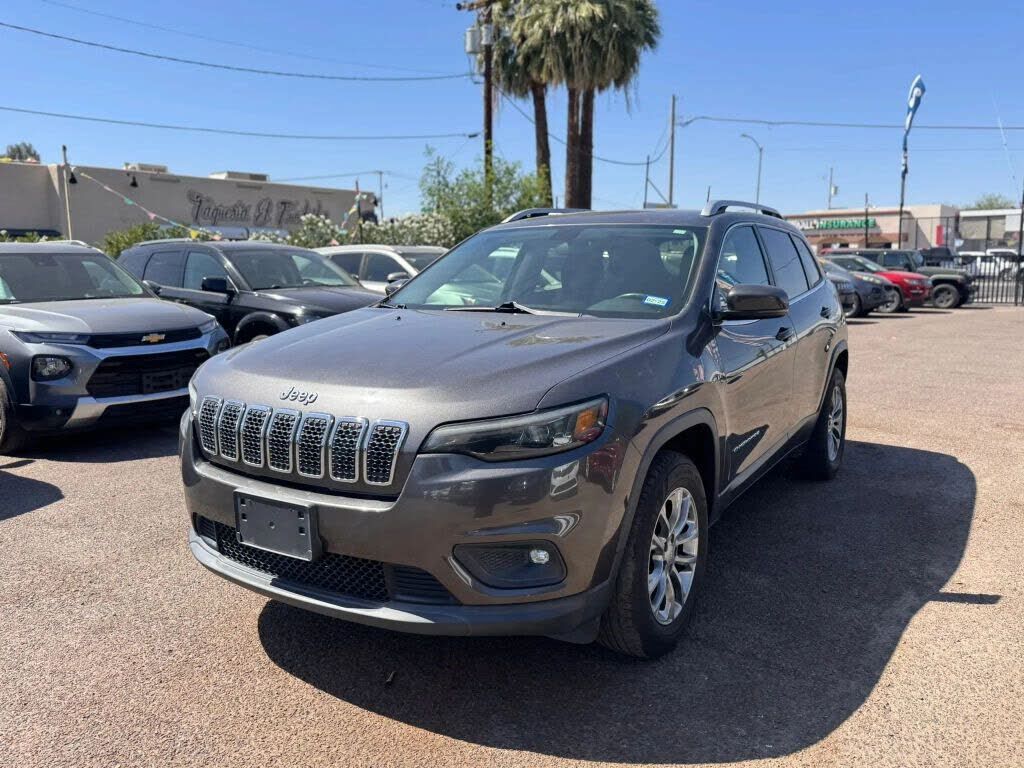 2019 JEEP Cherokee