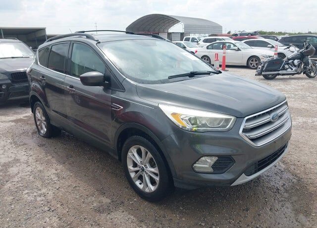 2017 FORD Escape
