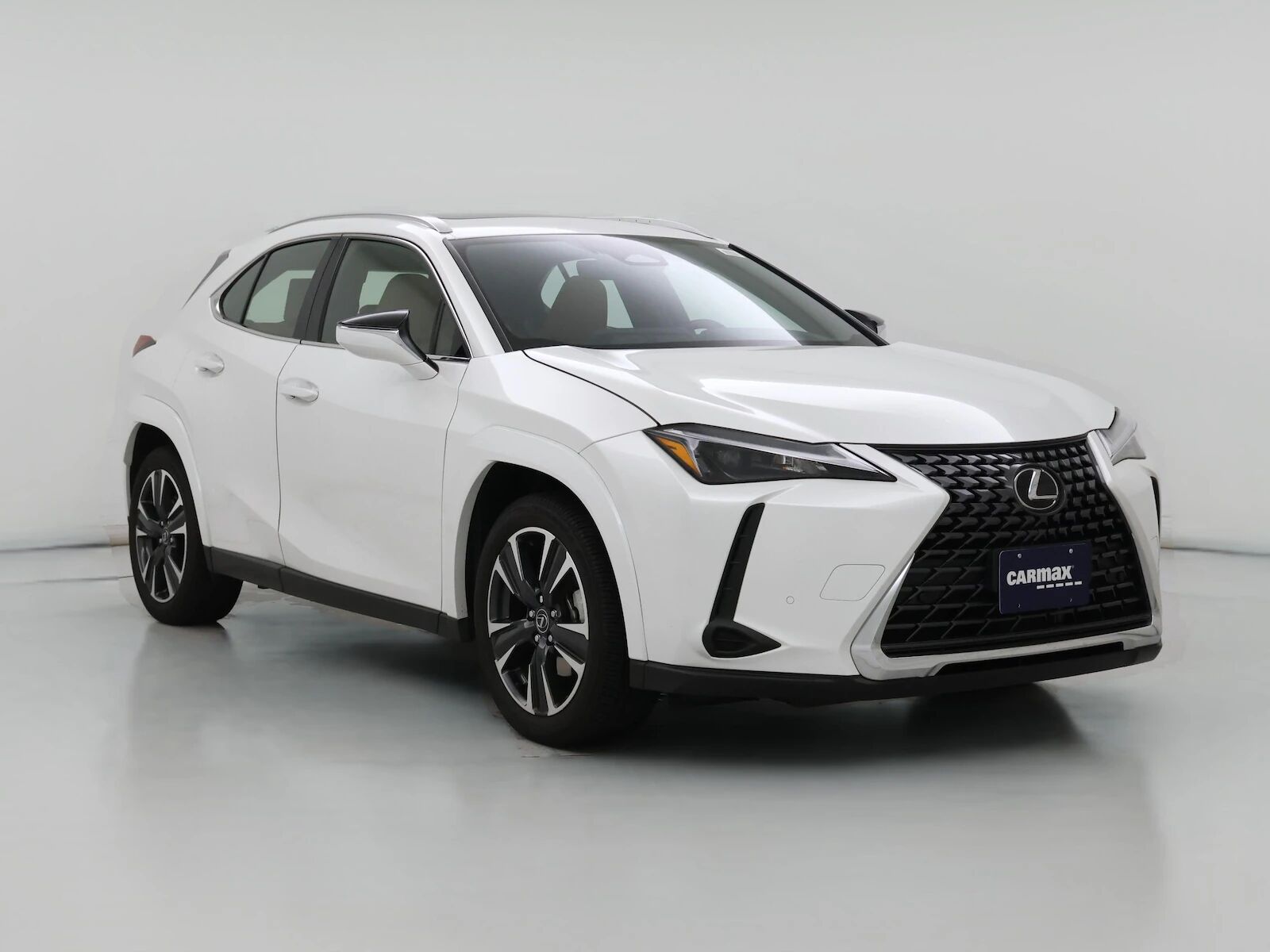 2025 LEXUS UX