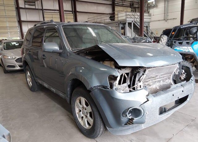2011 FORD Escape