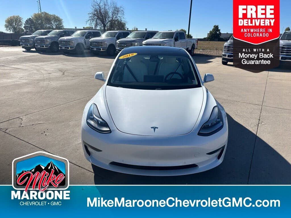 2019 TESLA Model 3