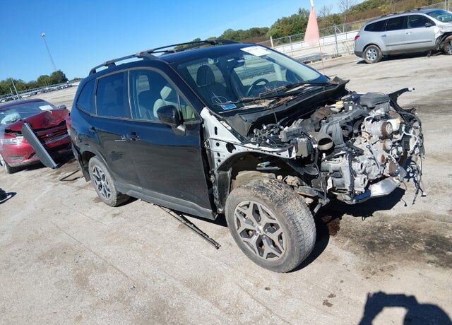 2019 SUBARU Forester