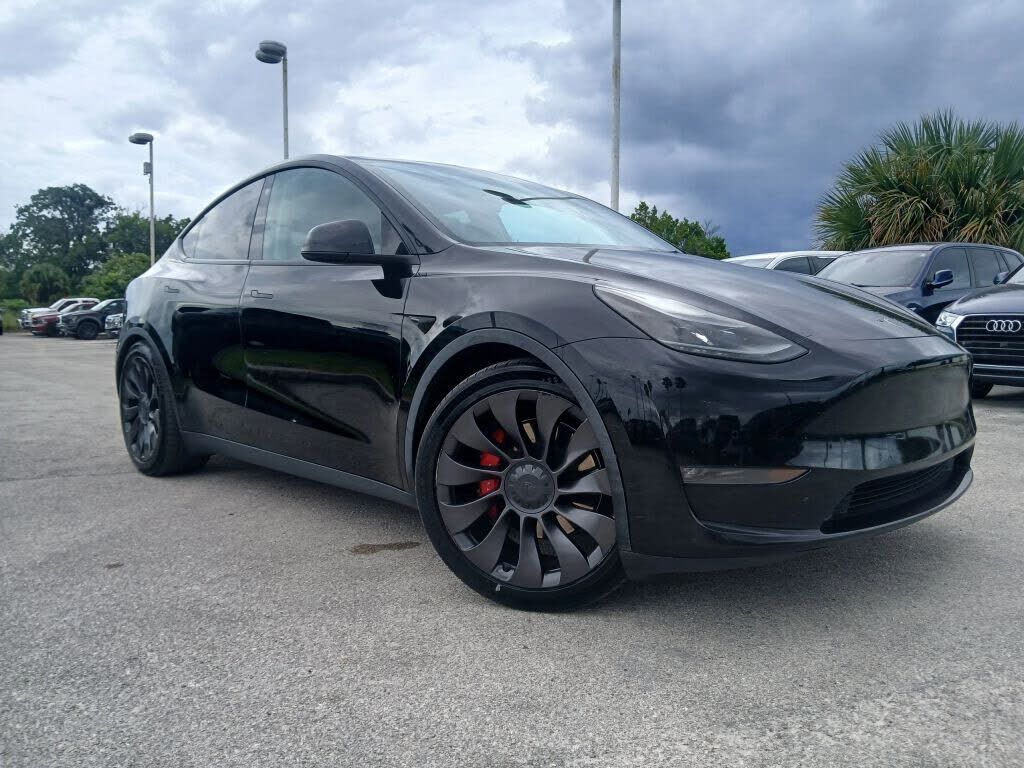 2021 TESLA Model Y