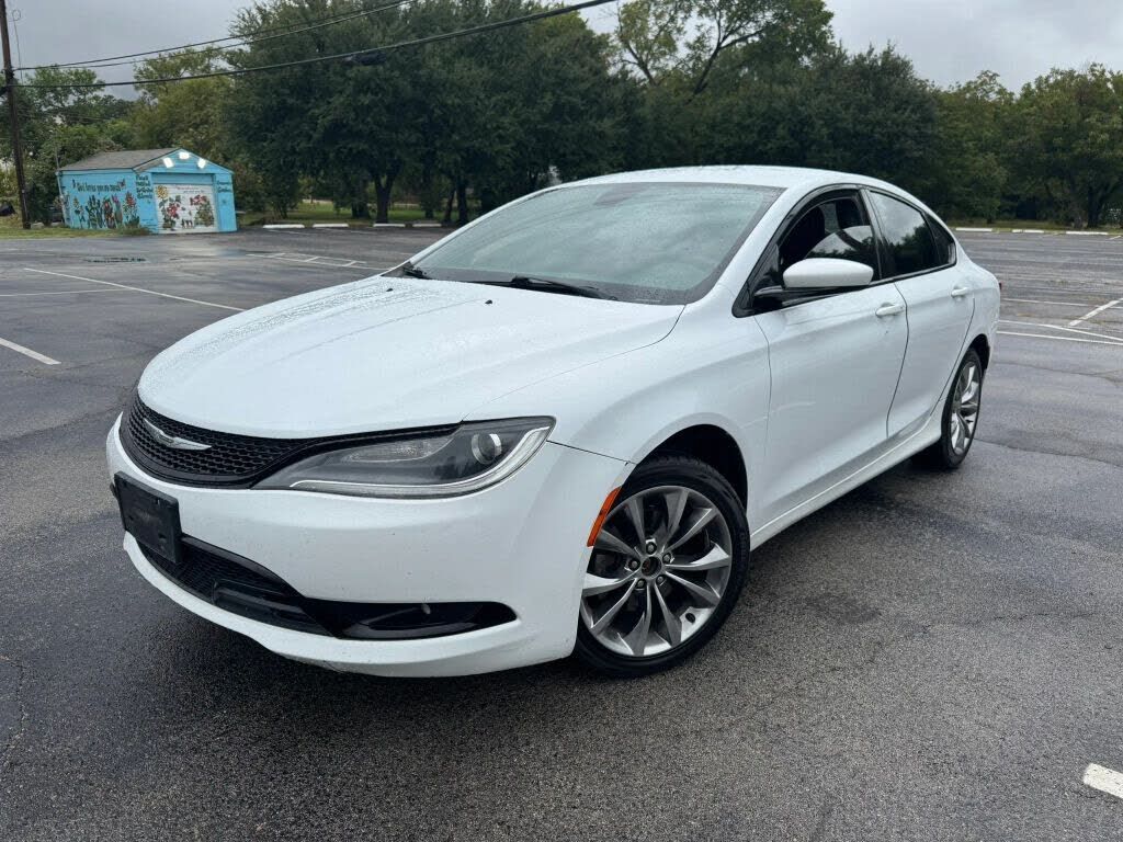 2015 CHRYSLER 200