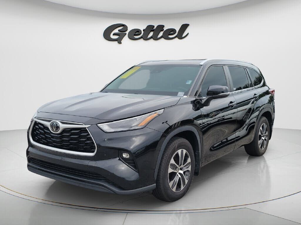 2024 TOYOTA Highlander