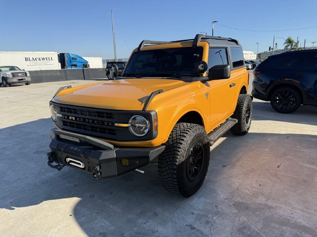2022 FORD Bronco