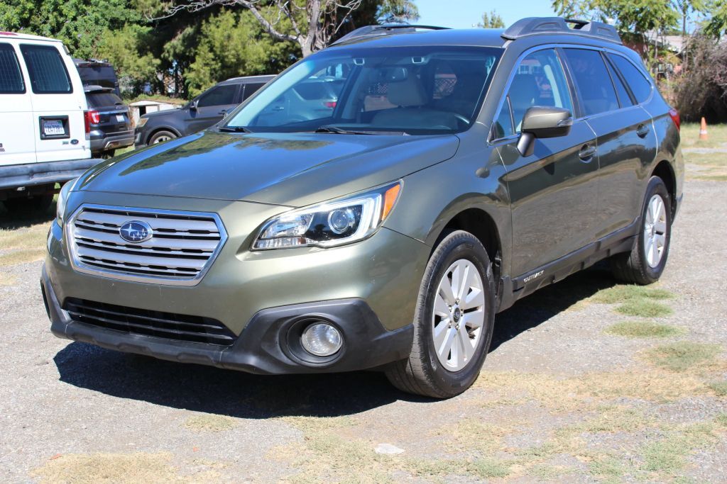 2015 SUBARU Outback