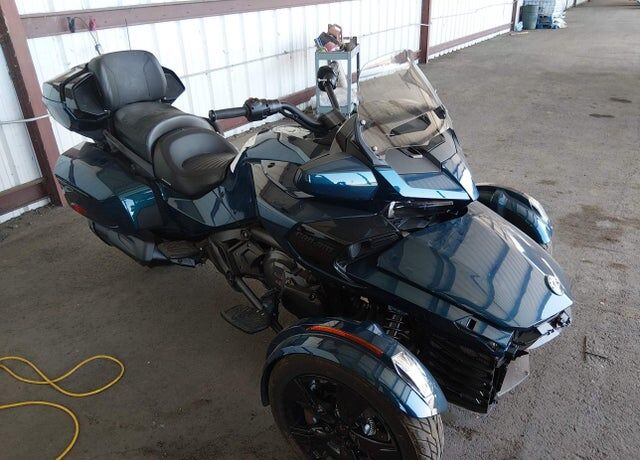 2023 CAN-AM Spyder