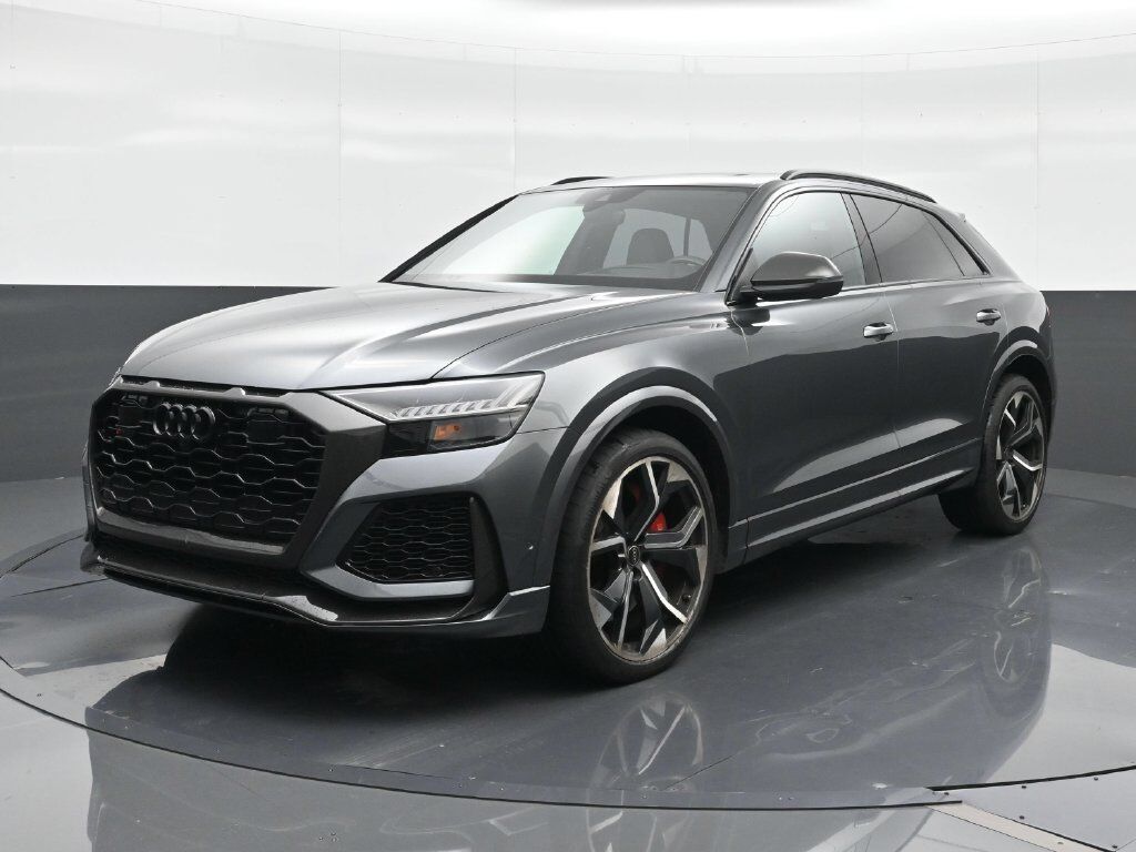 2021 AUDI RS Q8