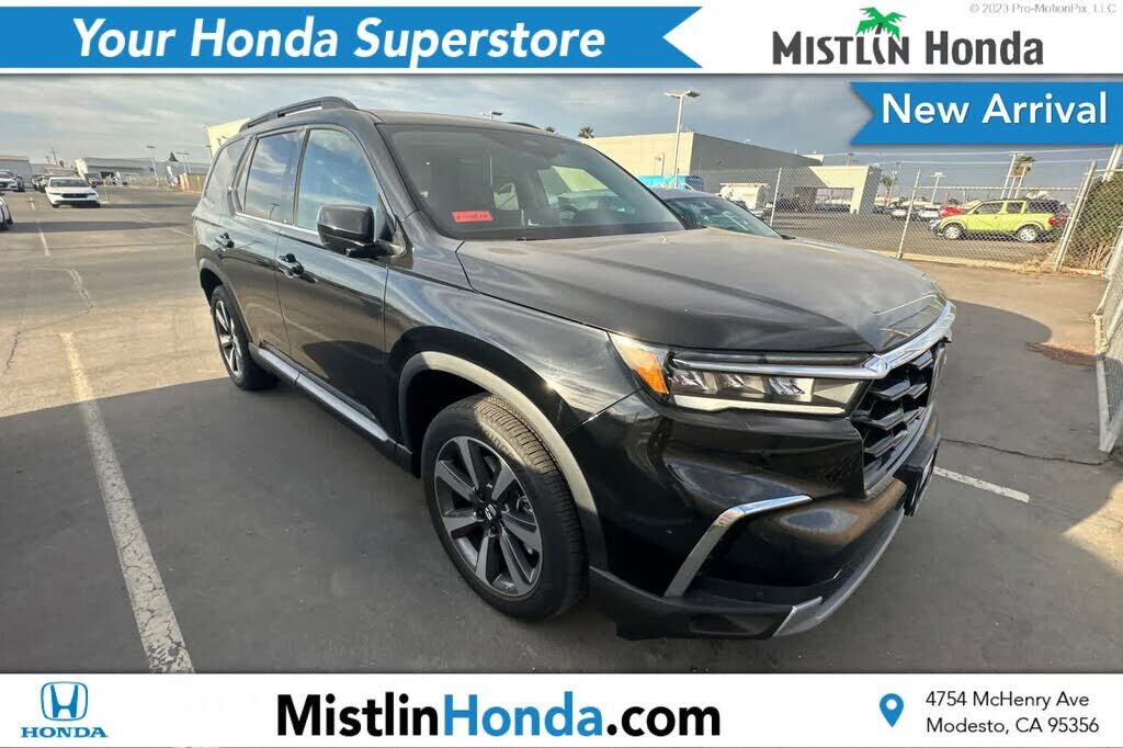 2023 HONDA Pilot