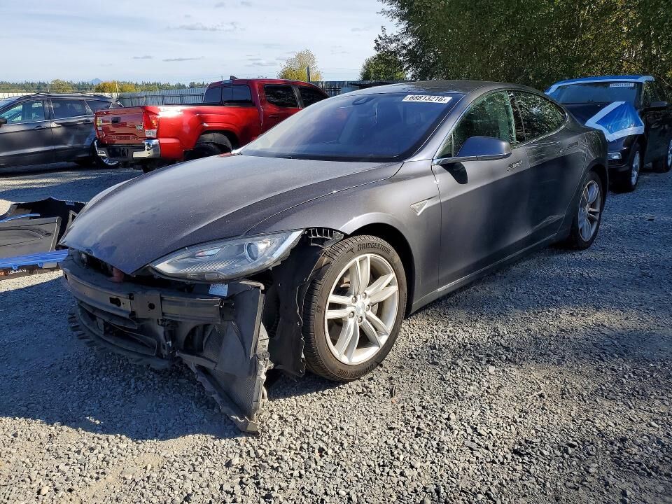 2014 TESLA Model S
