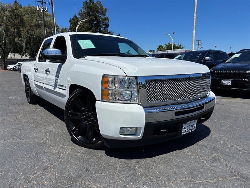 2011 CHEVROLET Silverado