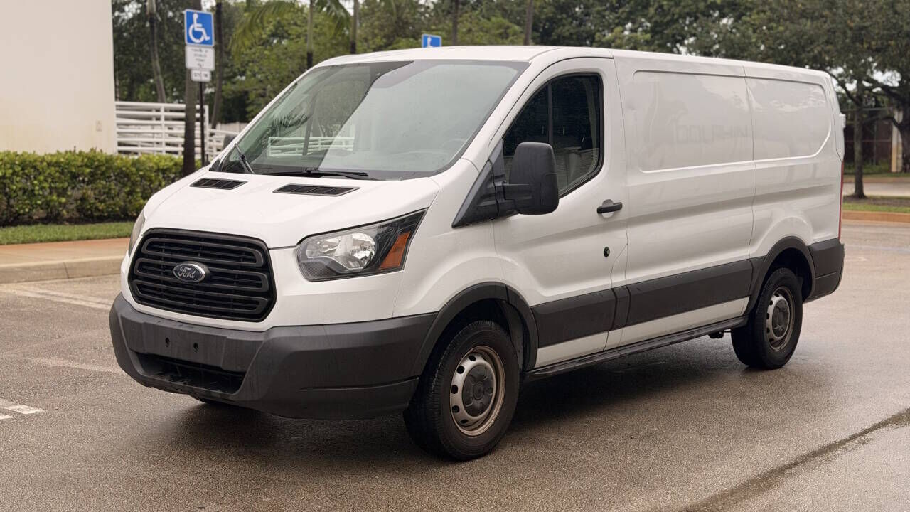 2019 FORD Transit