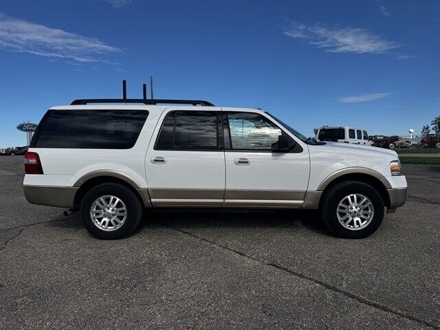 2013 FORD Expedition