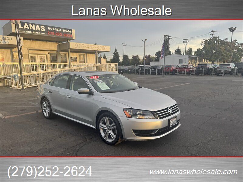 2014 VOLKSWAGEN Passat