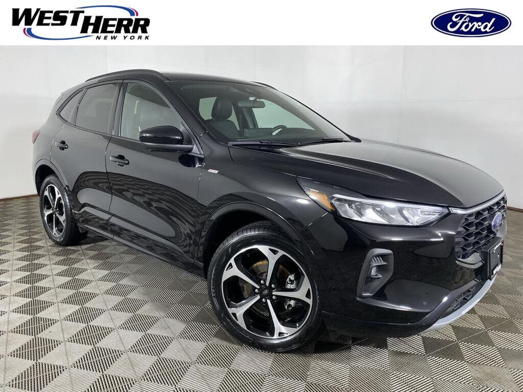 2024 FORD Escape