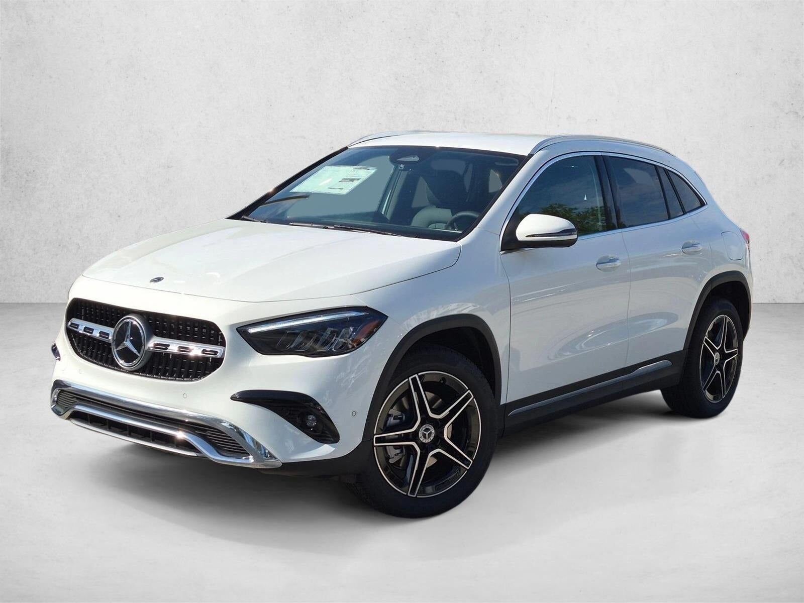 2026 MERCEDES-BENZ GLA-Class