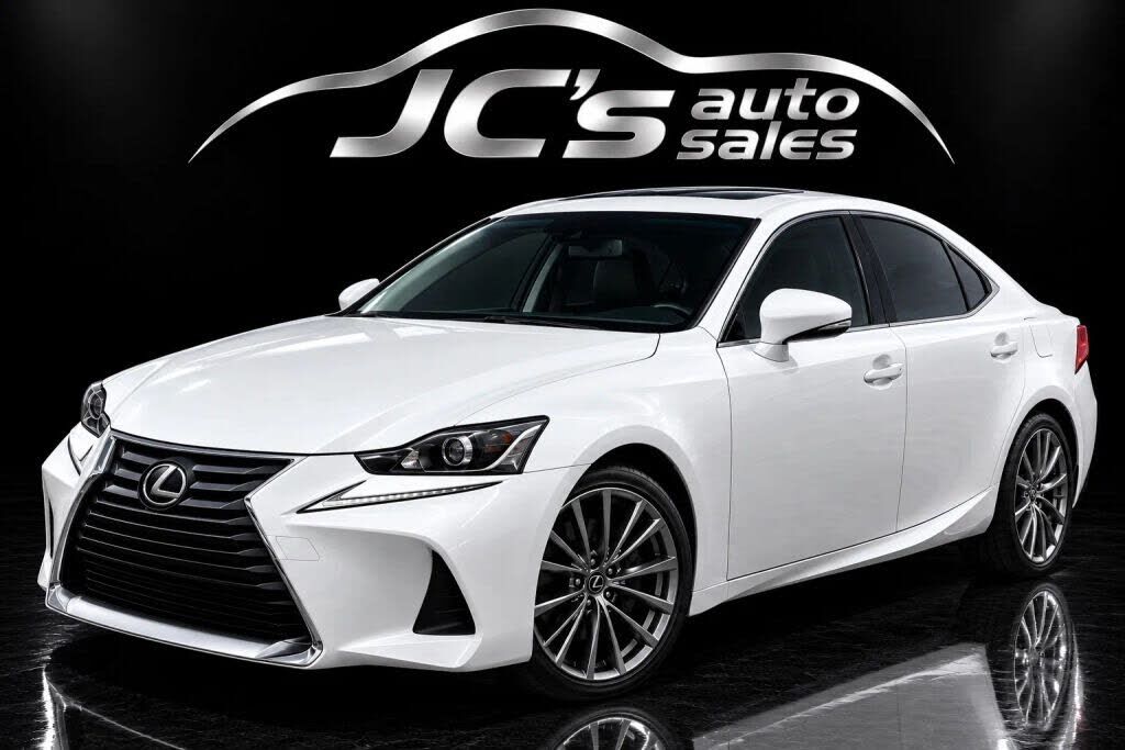 2016 LEXUS IS