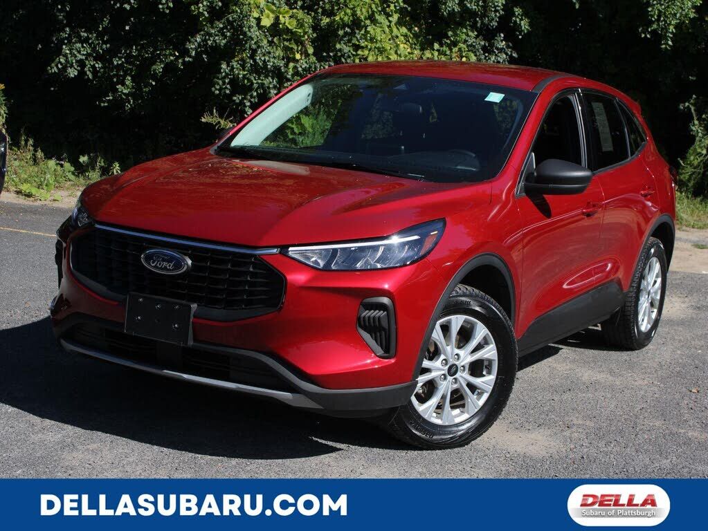 2023 FORD Escape