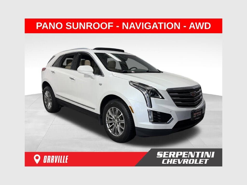 2017 CADILLAC XT5