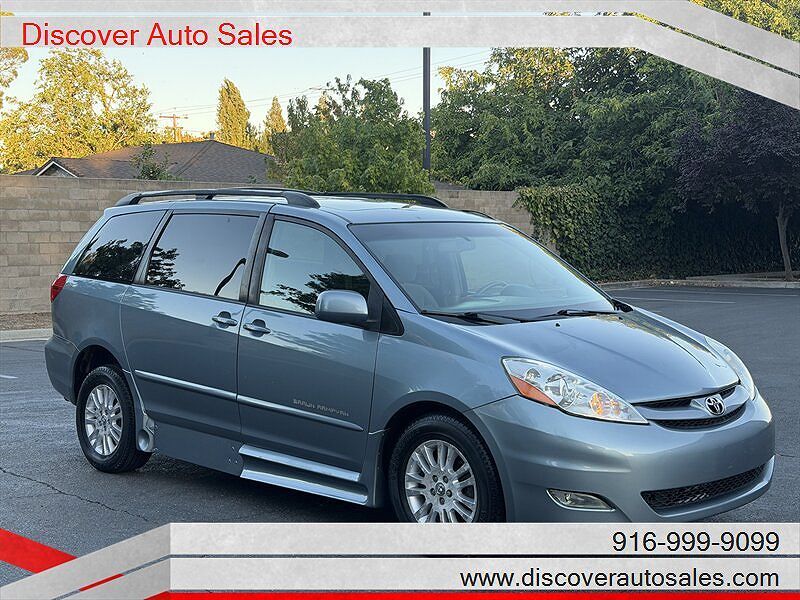 2007 TOYOTA Sienna