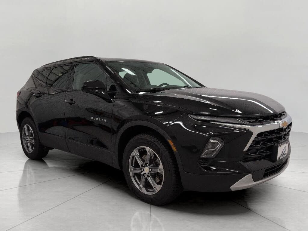 2023 CHEVROLET Blazer