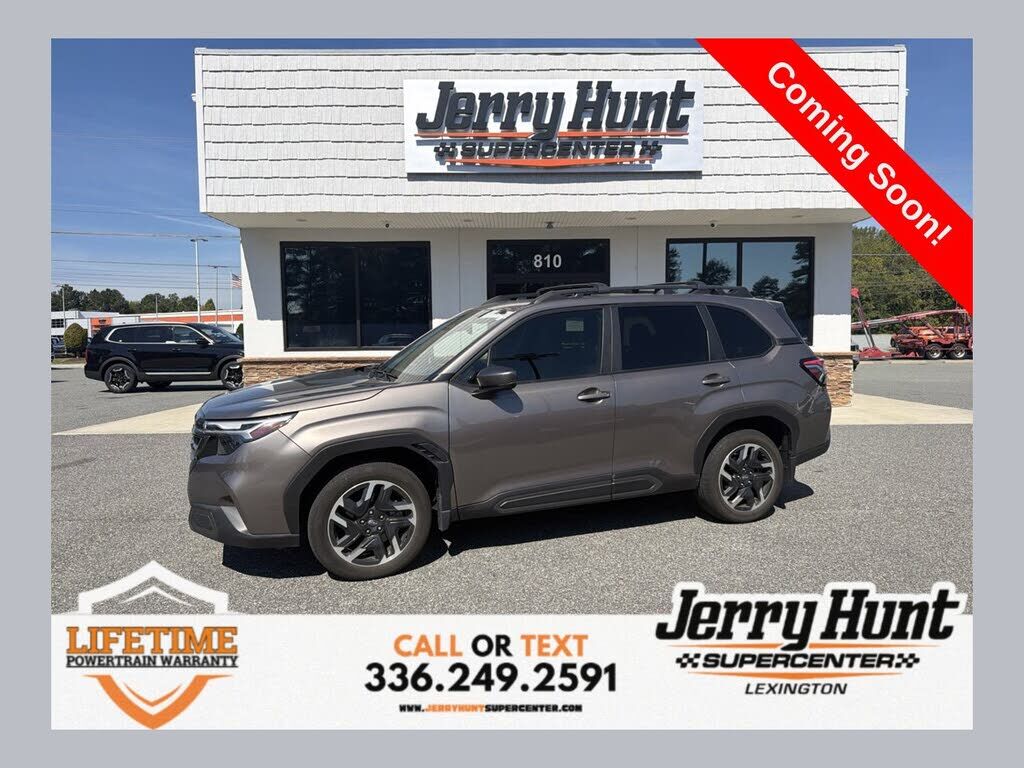 2025 SUBARU Forester
