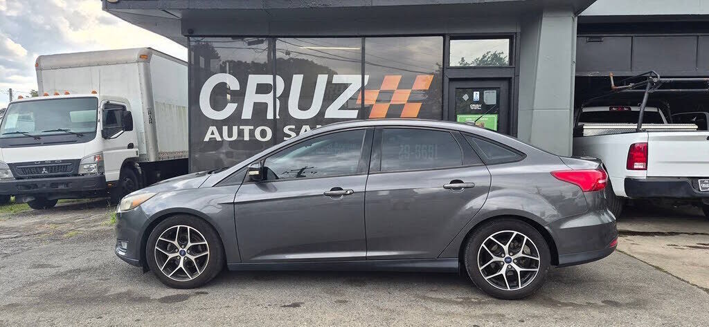 2017 FORD Focus