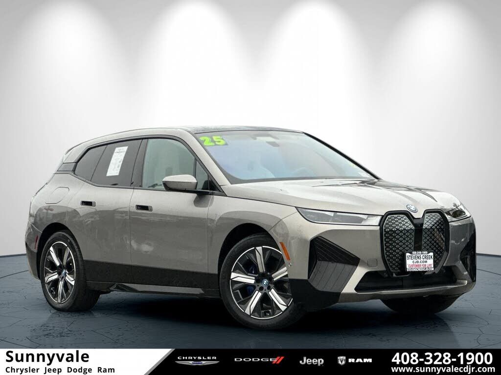 2025 BMW ix