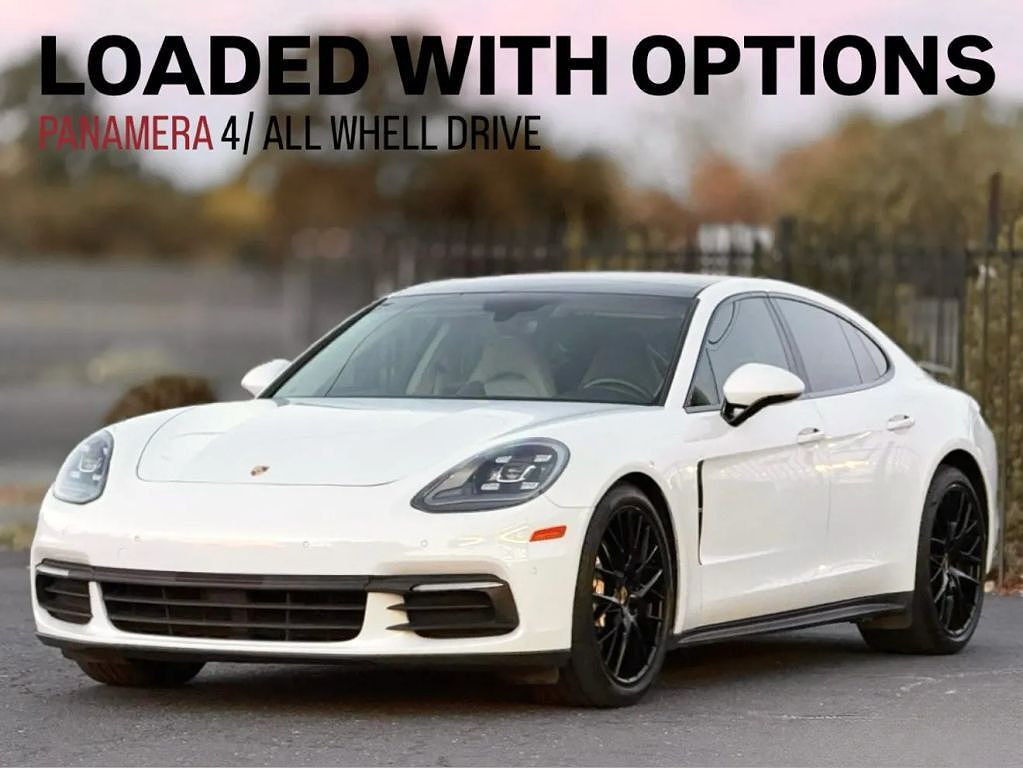 2018 PORSCHE Panamera