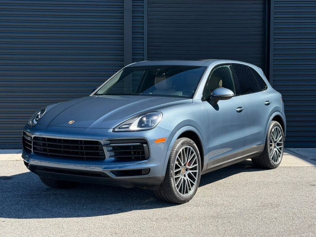 2020 PORSCHE Cayenne
