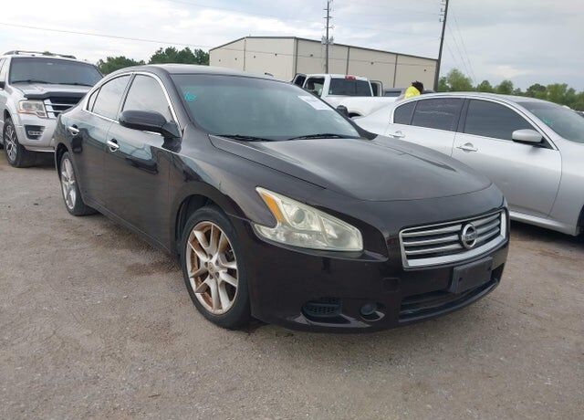 2014 NISSAN Maxima