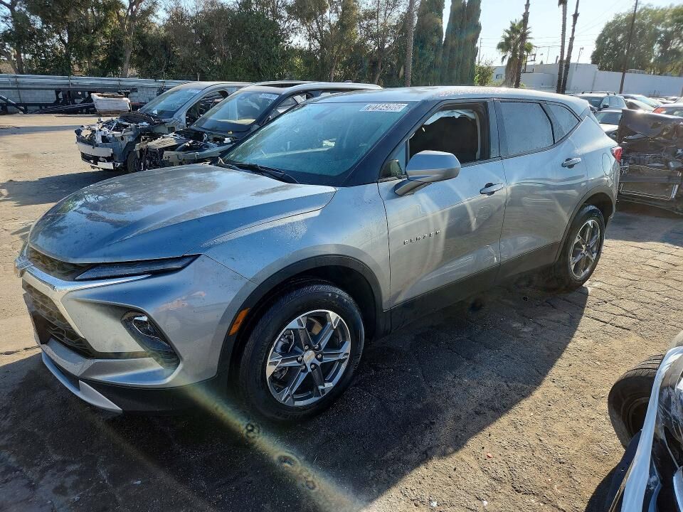2025 CHEVROLET Blazer